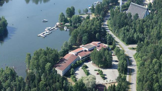 Hotel Waltikka Valkeakoski Bagian luar foto