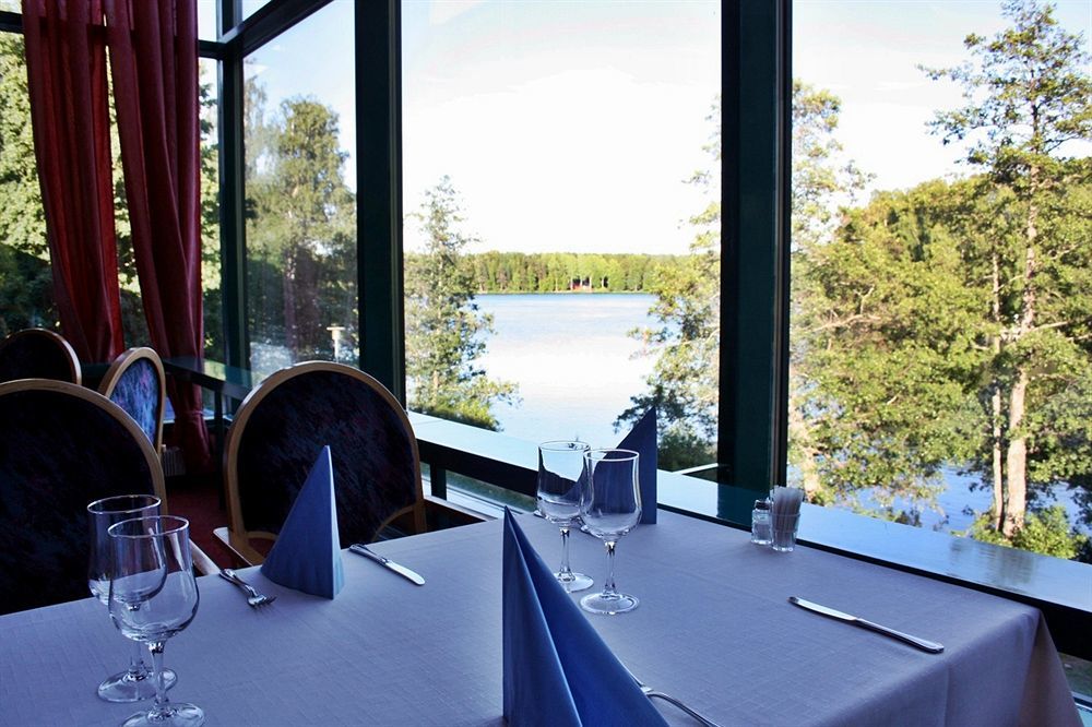 Hotel Waltikka Valkeakoski Bagian luar foto